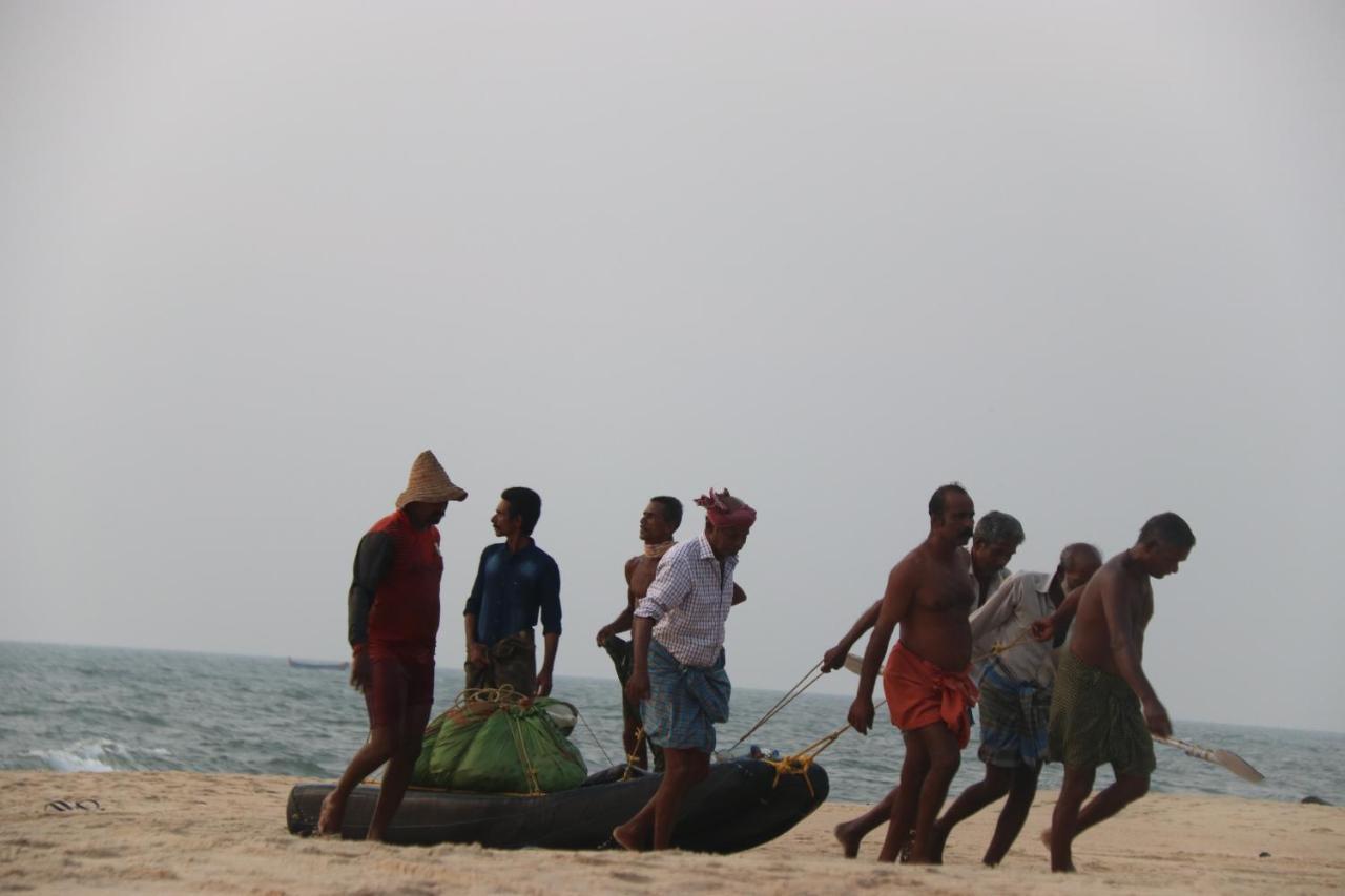 Appartamento Marari Edens Mararikulam Esterno foto